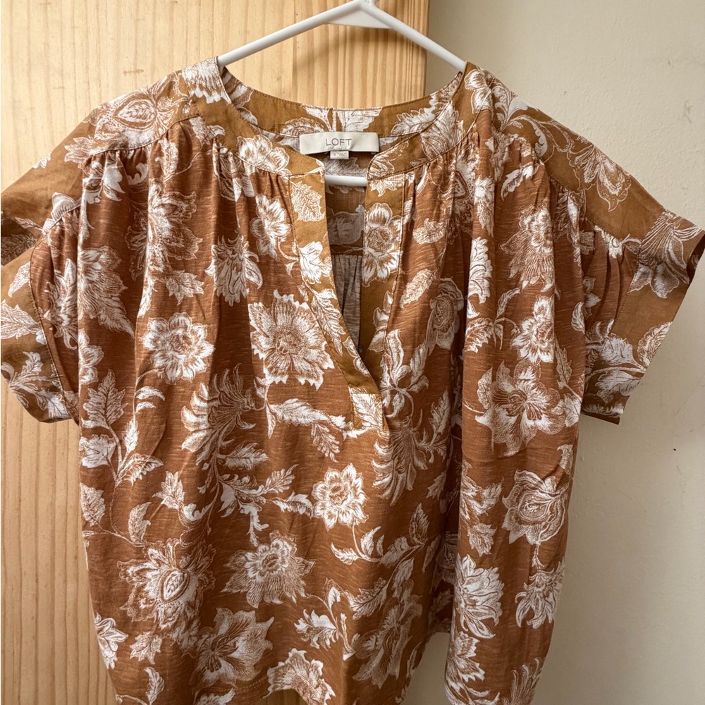 LOFT Tan and White Floral Blouse